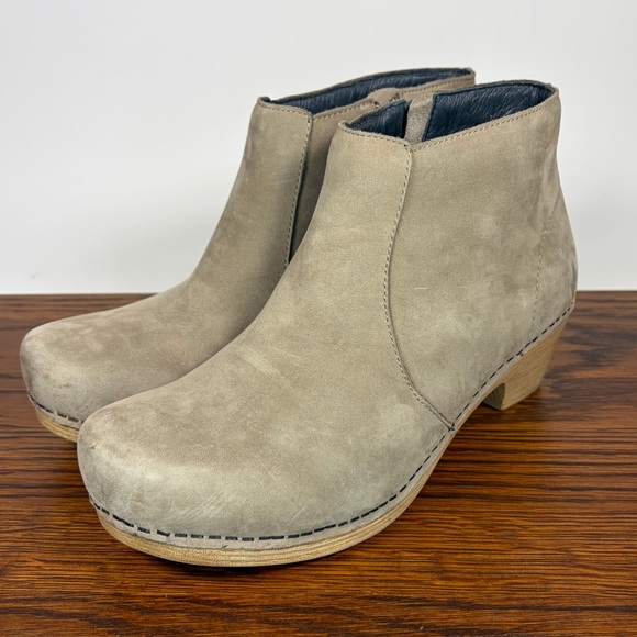 Dansko - Picture 1 of 10